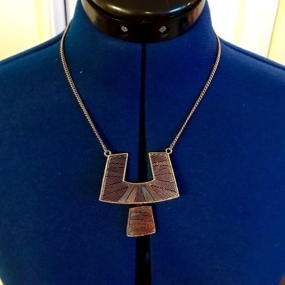 Gold Coloured Necklace